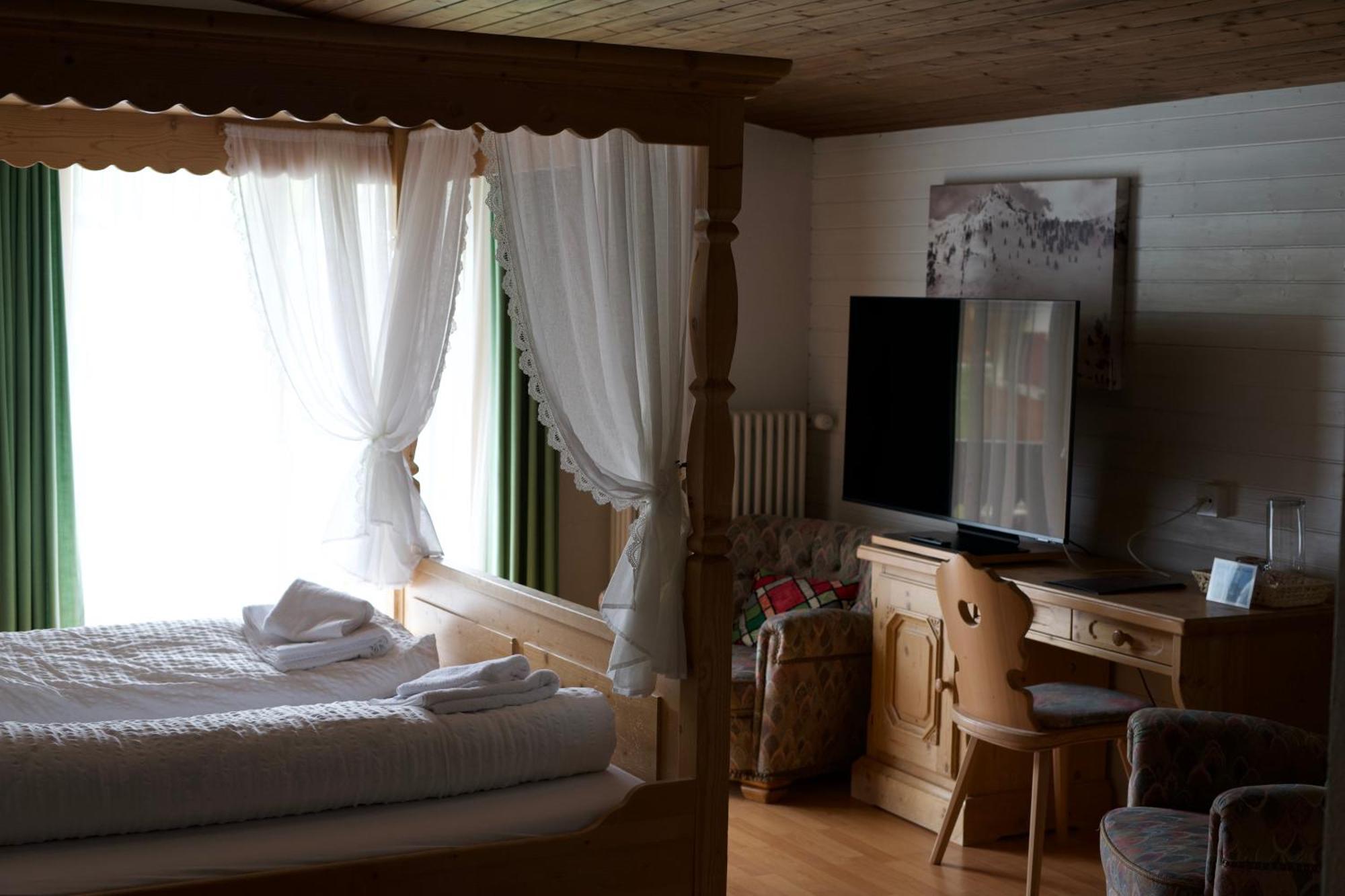 Voegeli Alpenhotel มัลบุน ภายนอก รูปภาพ